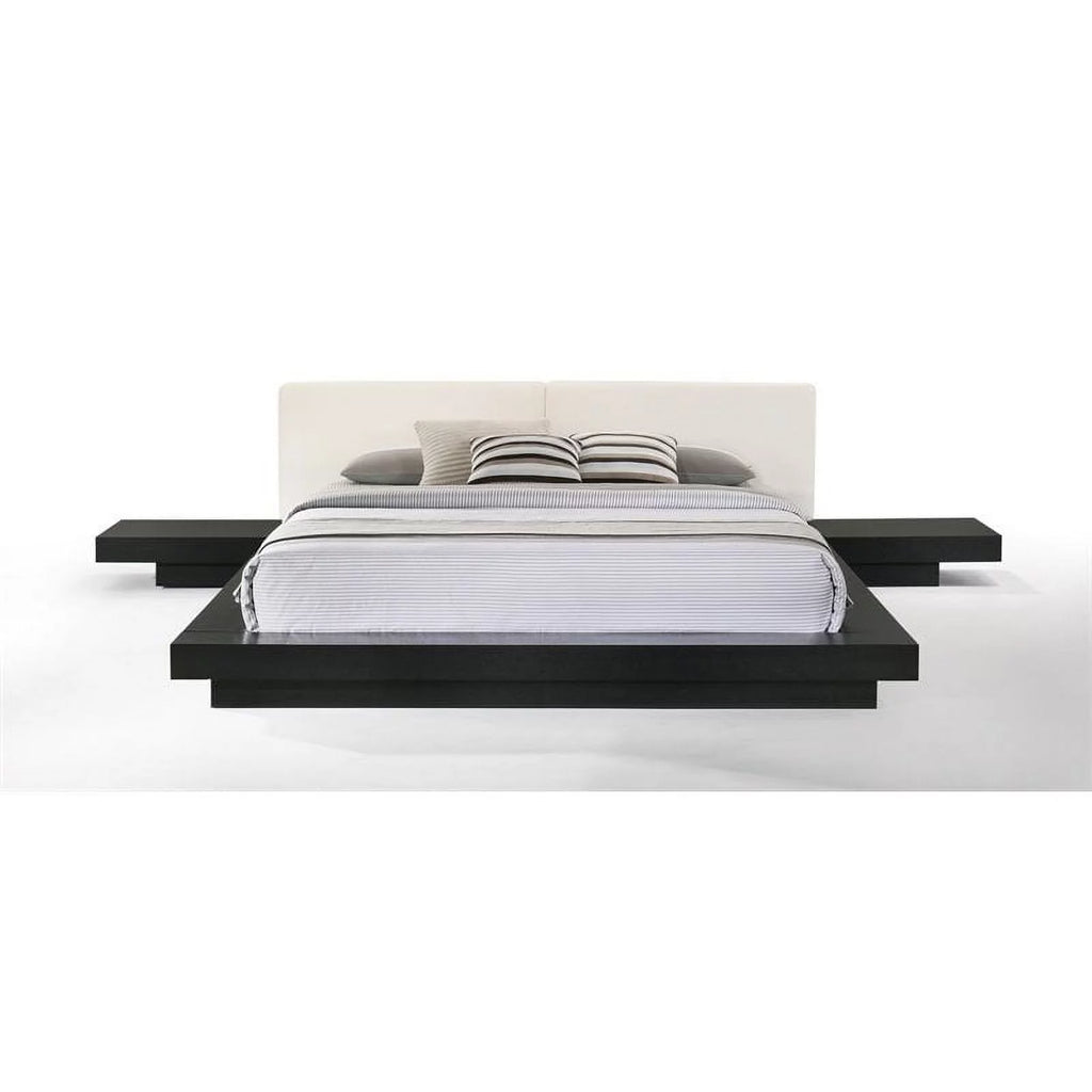 Contemporary Wood Eastern King Bed in Black/White P146427