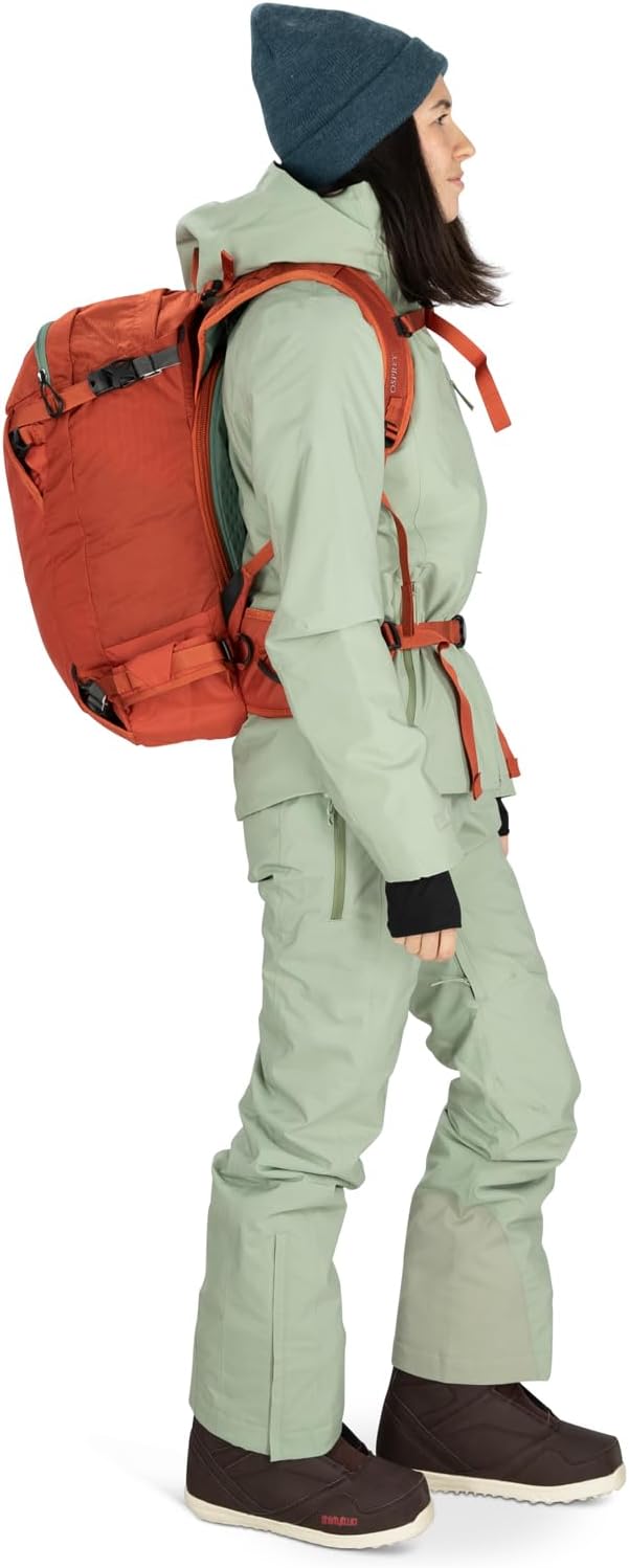 Black 40L Ski and Snowboard Backpack Z14531