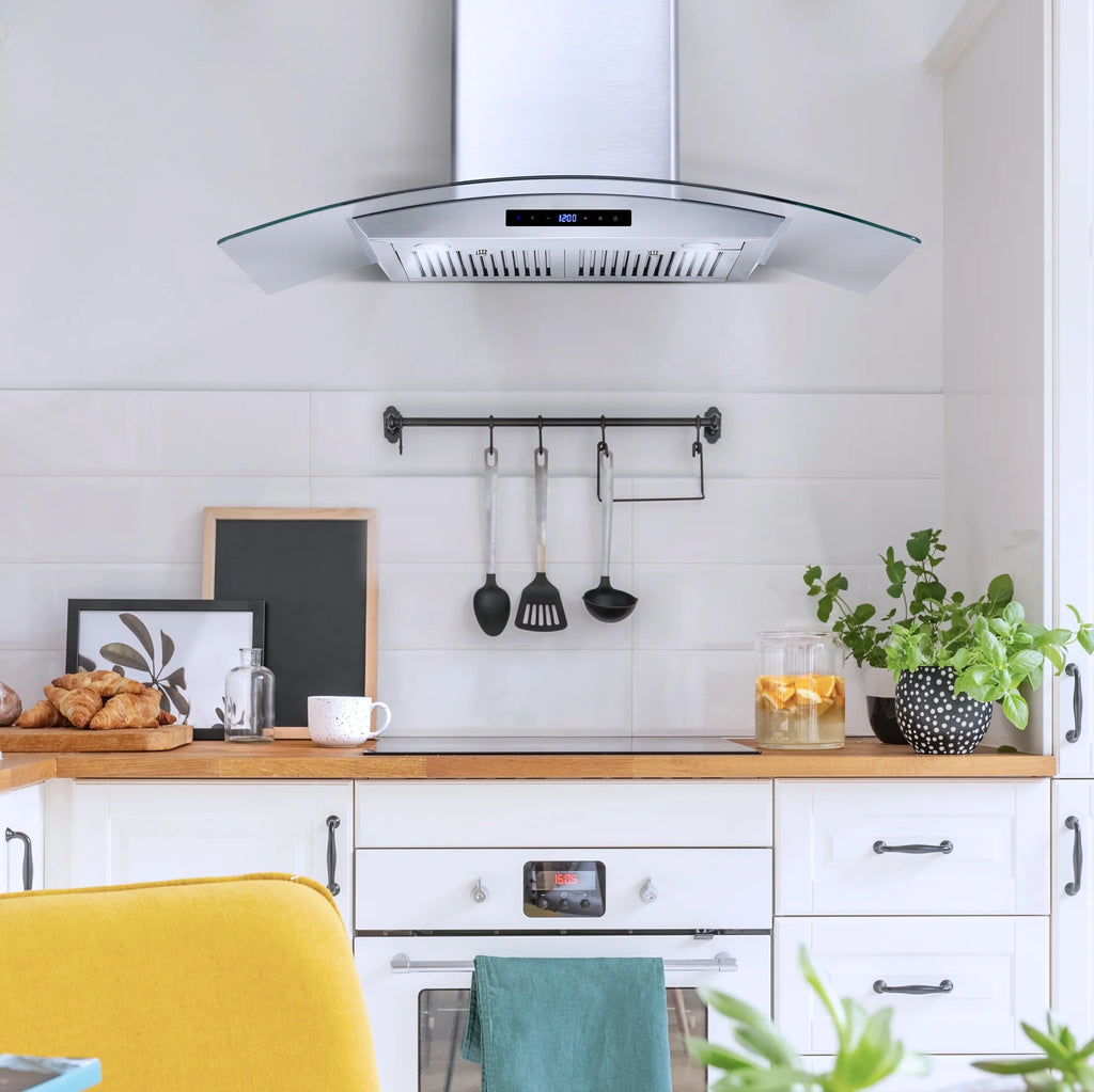 3 Piece Kitchen Appliance Package with Gas Range Range Hood and Dishwasher P402490