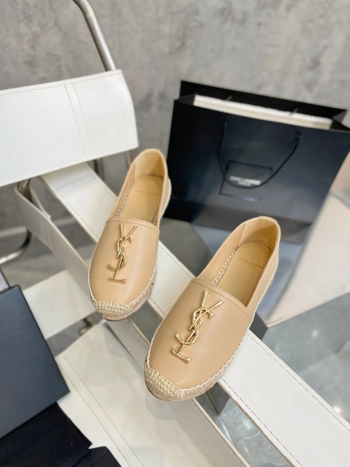 Women Shoes I156