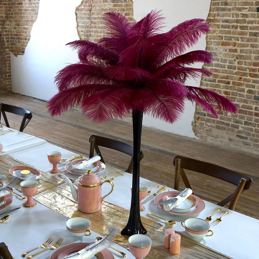 Burgundy Centerpiece with Black Vase T3837