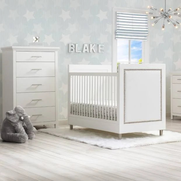 3-in-1 Convertible Baby Crib with Daybed/Toddler Bed Conversion Kit in Bianca White Z244905