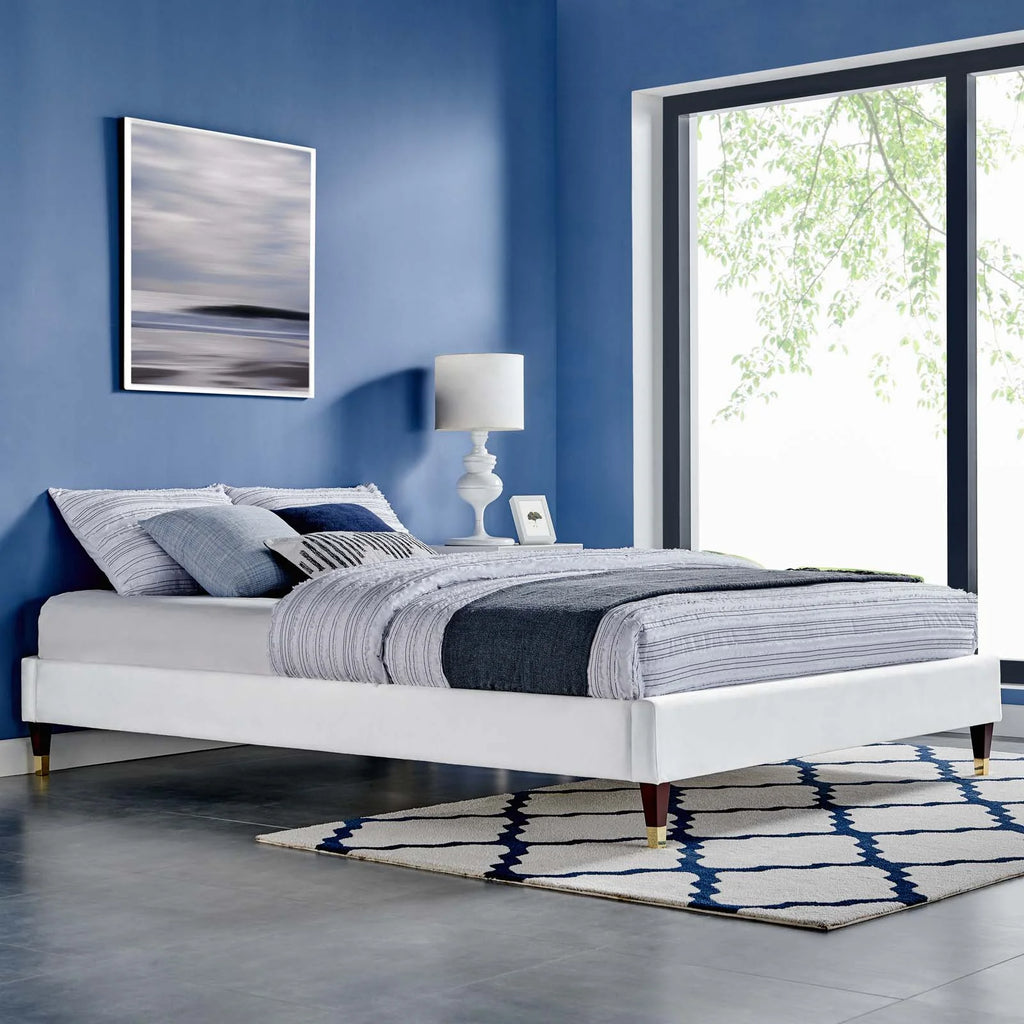 Queen Performance Velvet Platform Bed Frame in White T544166