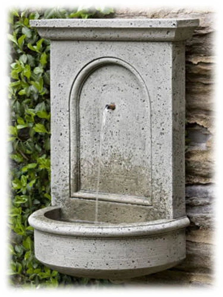 English Moss Fountain P72964