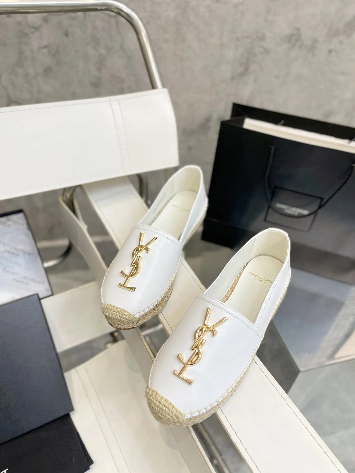 Women Shoes I156