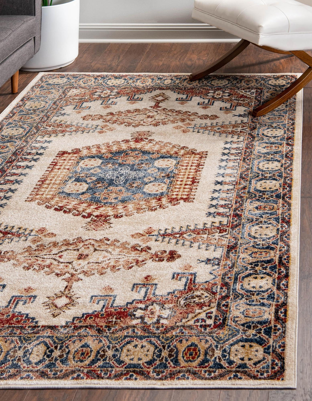 7' x 10' Cream Medium Rug X1607
