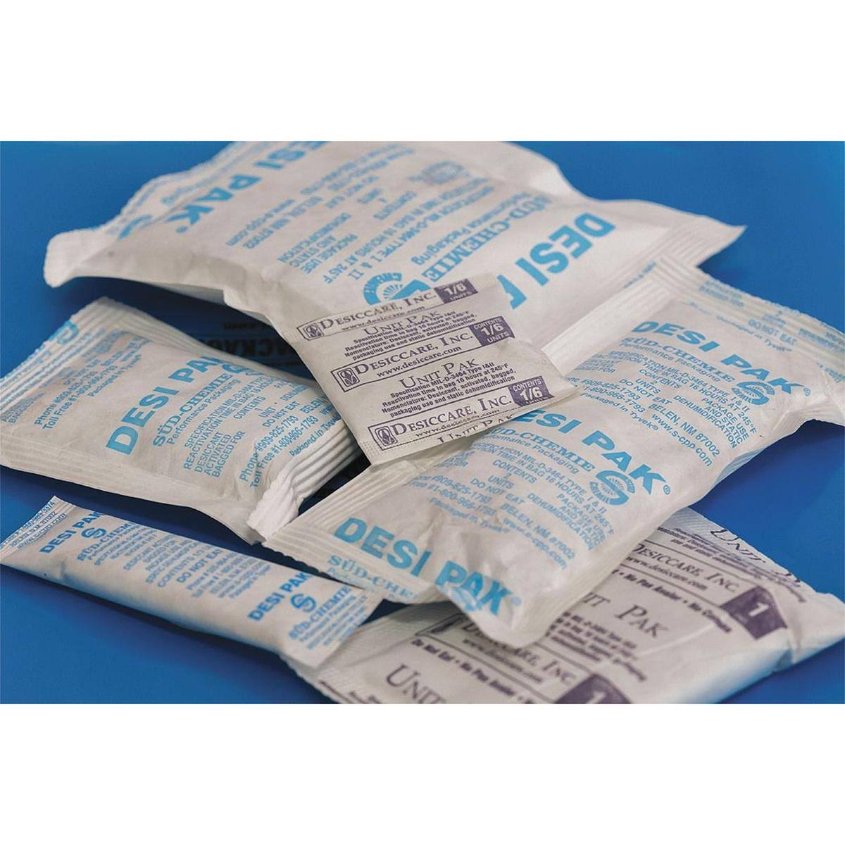 White Desiccant D9570