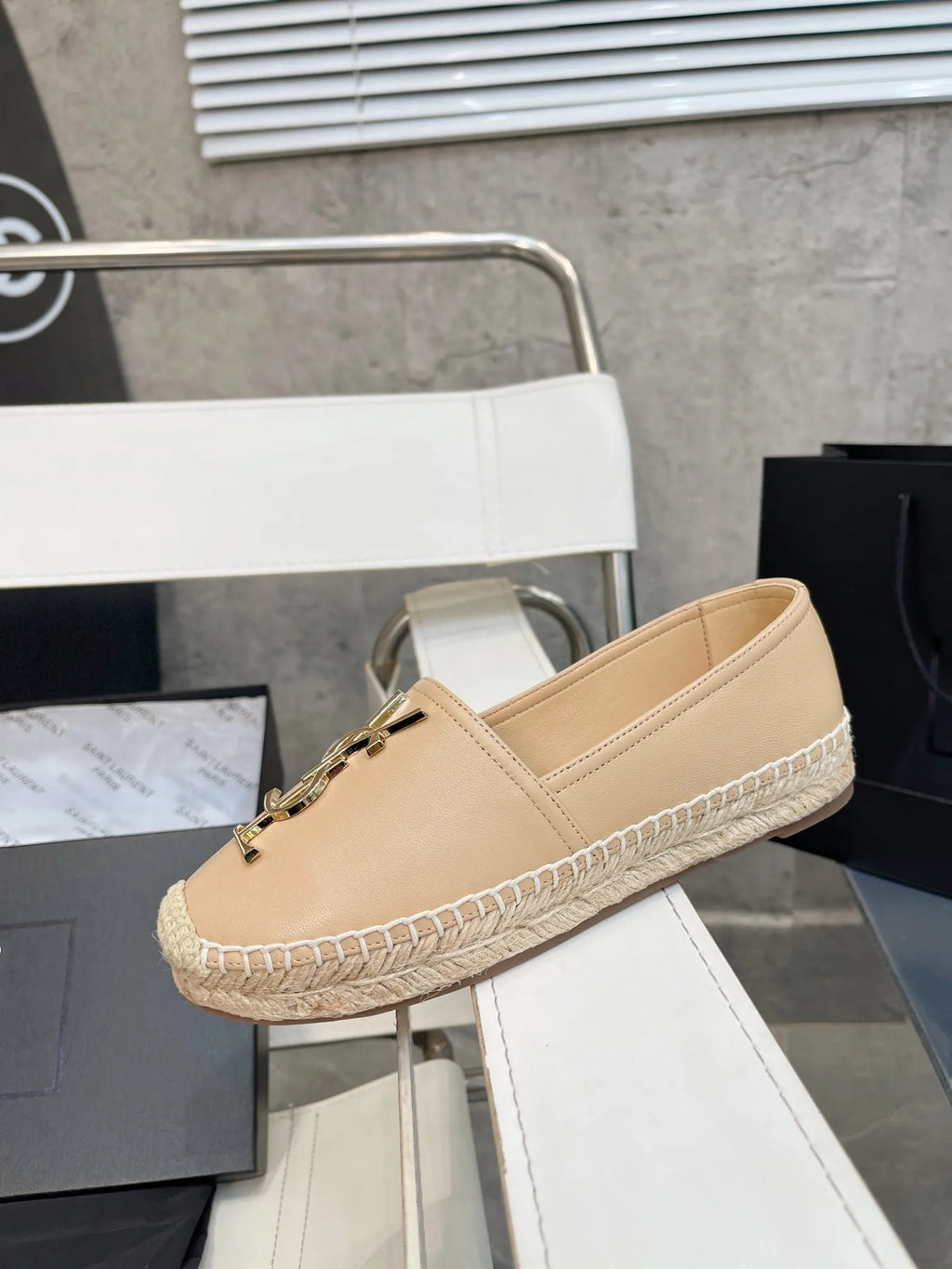Women Shoes I156