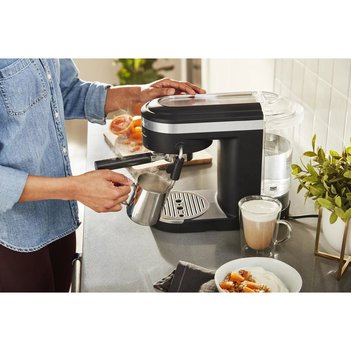 Semi-Automatic Espresso Machine U484967